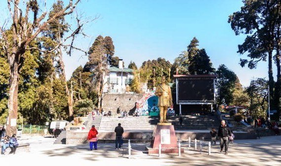 Darjeeling peace pagoda